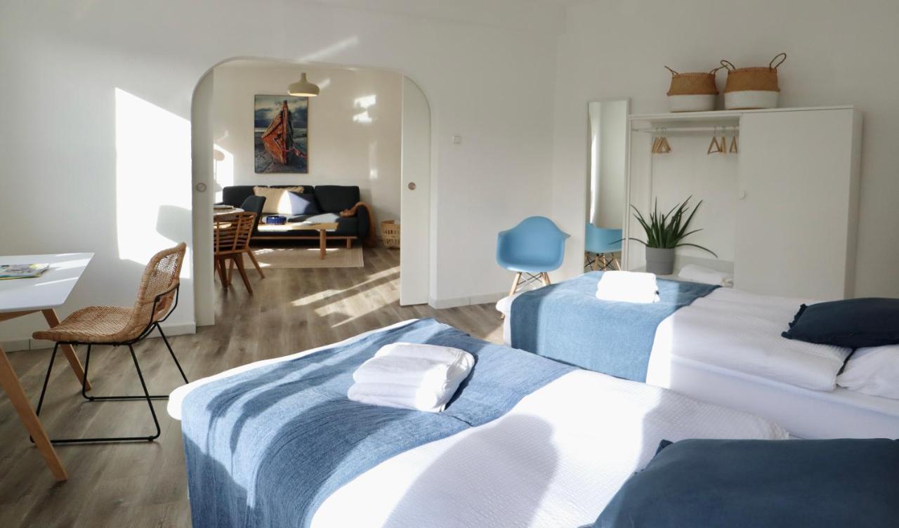 Boho Apartment: Netflix + Balcony + Bathtub 埃森 外观 照片